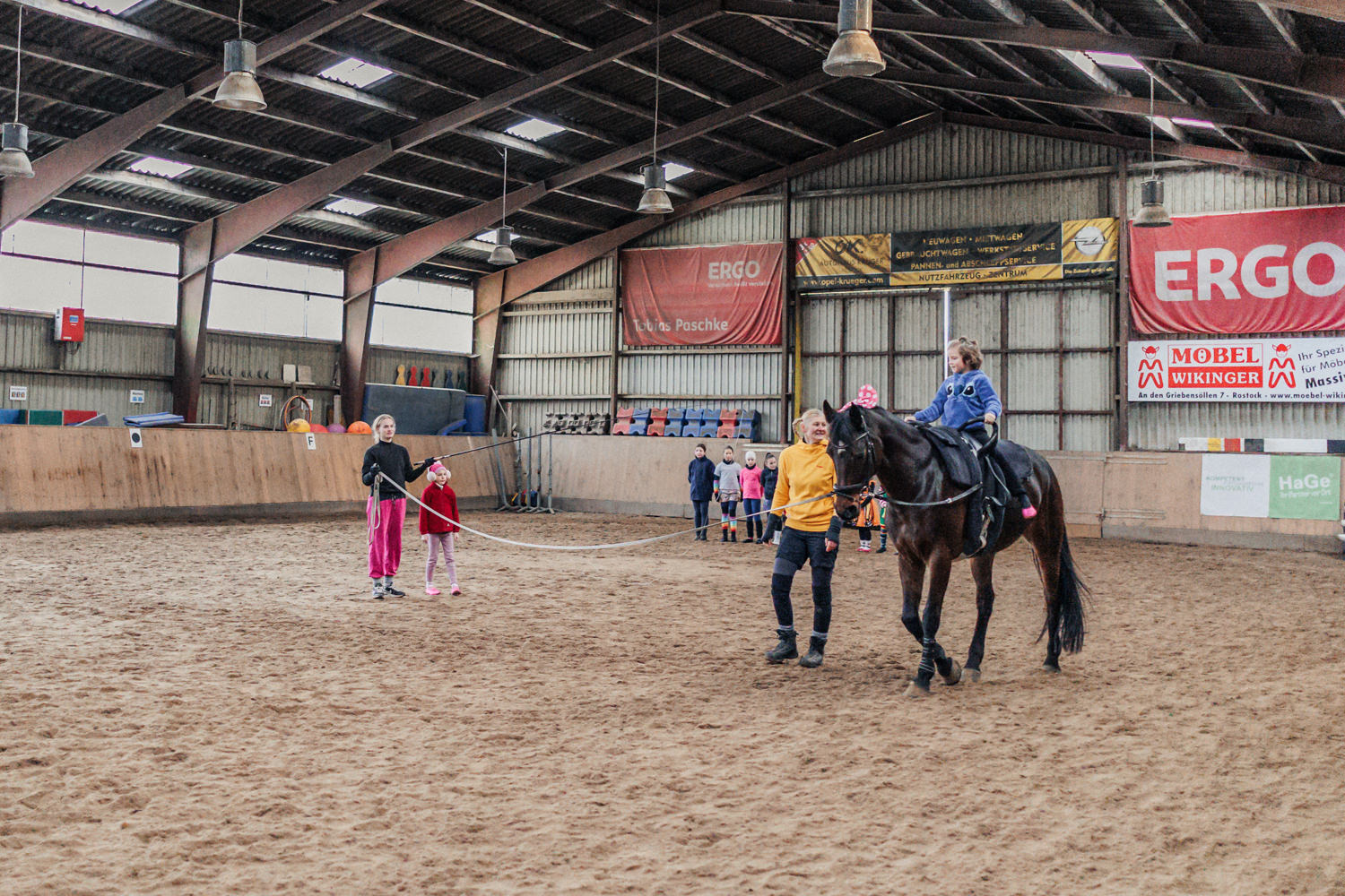 Reiten Rostock, Freitzeitreiten Rostock, Ausreiten, Gelände reiten, Pemsionsstall Rostock, Pferde, Reitstall, Reitverein